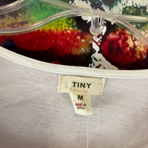 Anthropologie Tiny Tatum Embroidered Blouse Floral Embroidery NWT Size Medium Sh - Picture 2 of 7